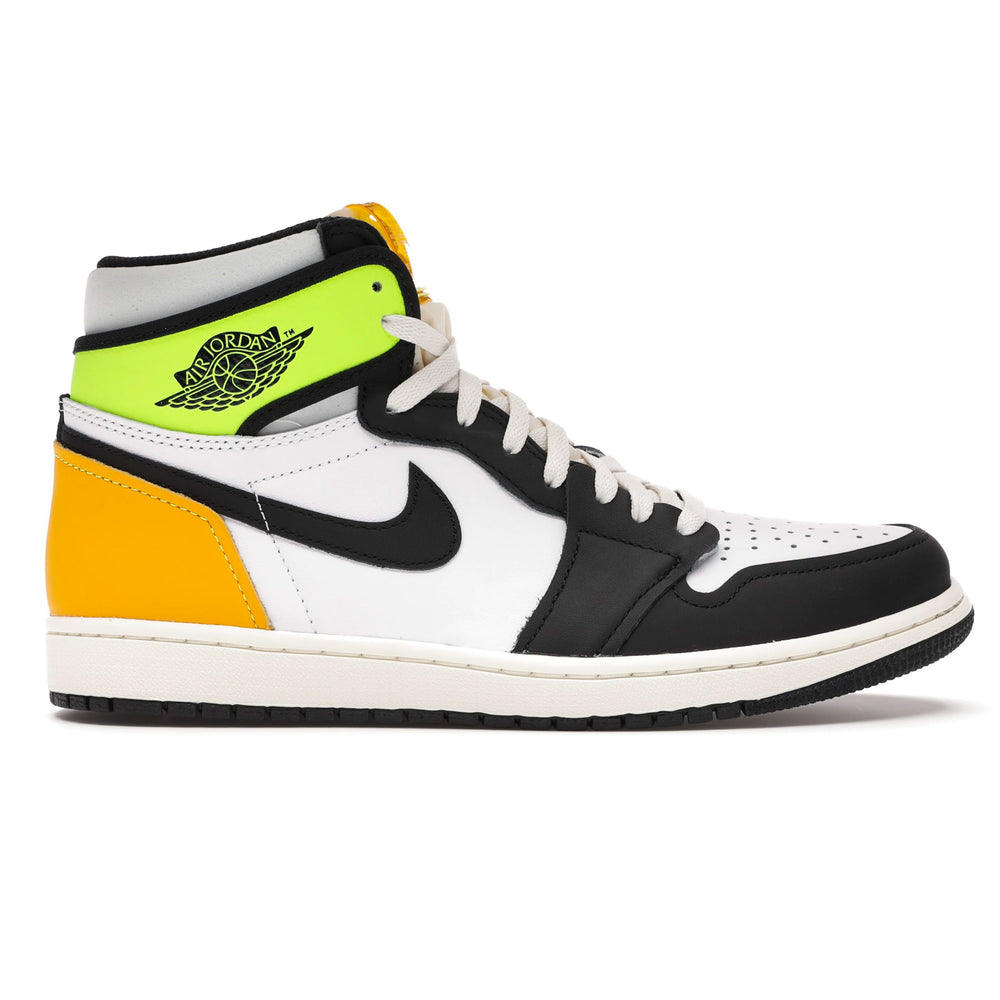Jordan 1 Retro High White Black Volt University Gold - 11 M / 12.5 W