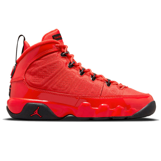Jordan 9 Retro Chile Red - 10.5 M / 12 W