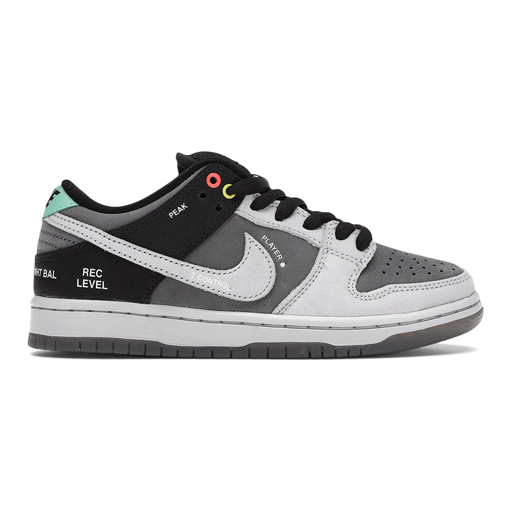 Nike SB Dunk Low VX1000 - 11 M / 12.5 W