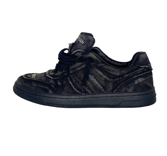 7Seventeen Stride I Black